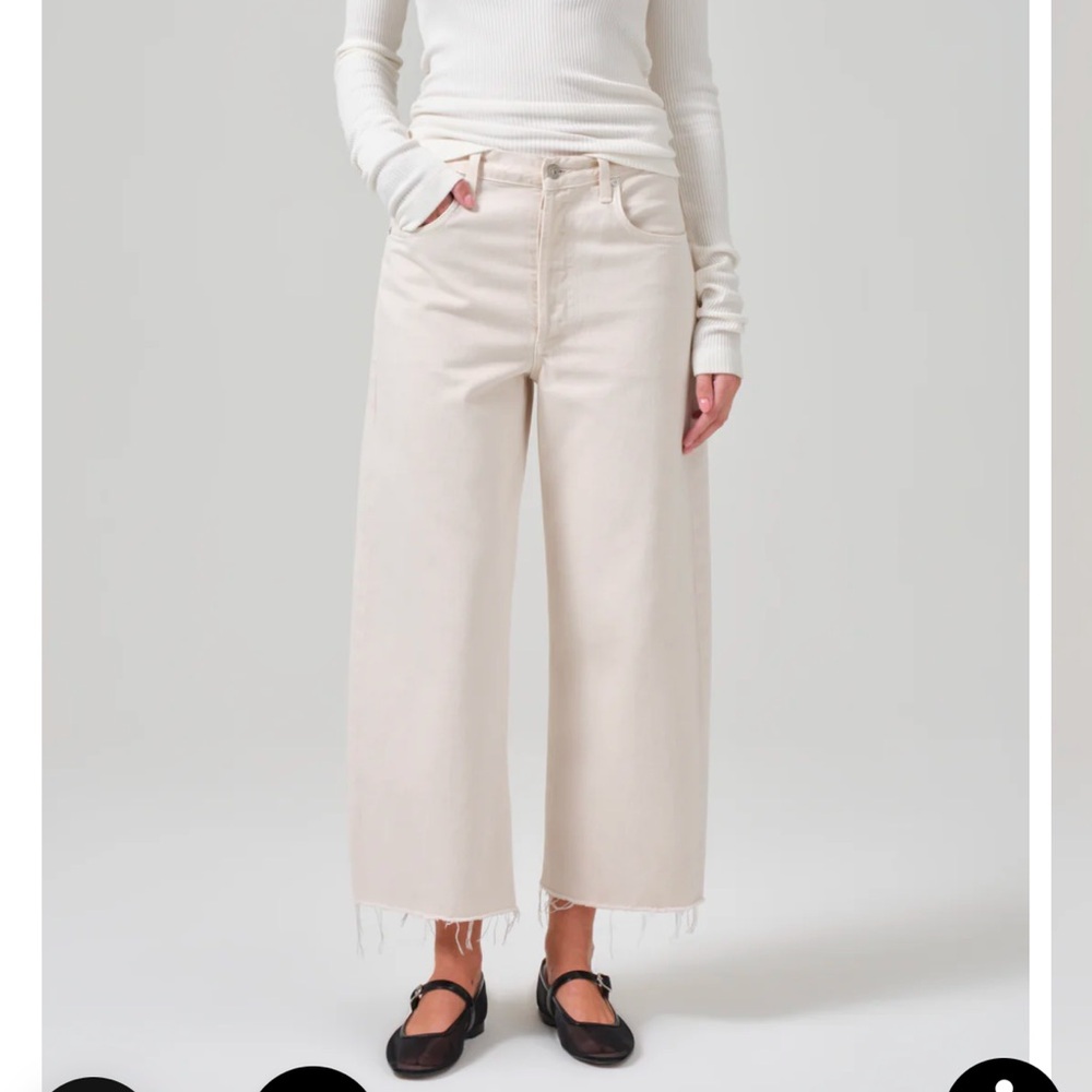 Citizens of Humanity Ayla Raw Hem Cropped in Almondette